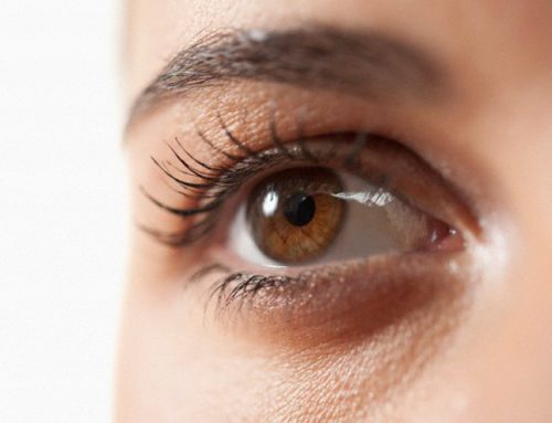 Occhiaie e borse sotto gli occhi: si può evitare il bisturi?